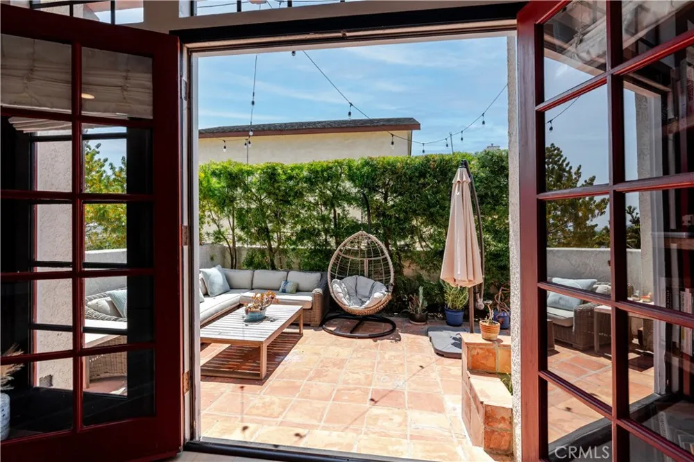 210 S Prospect Redondo Beach, CA 90277