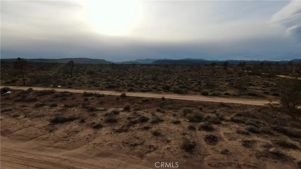 2602 Warren Vista Yucca Valley, CA 92284