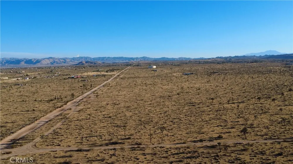 2602 Warren Vista Yucca Valley, CA 92284