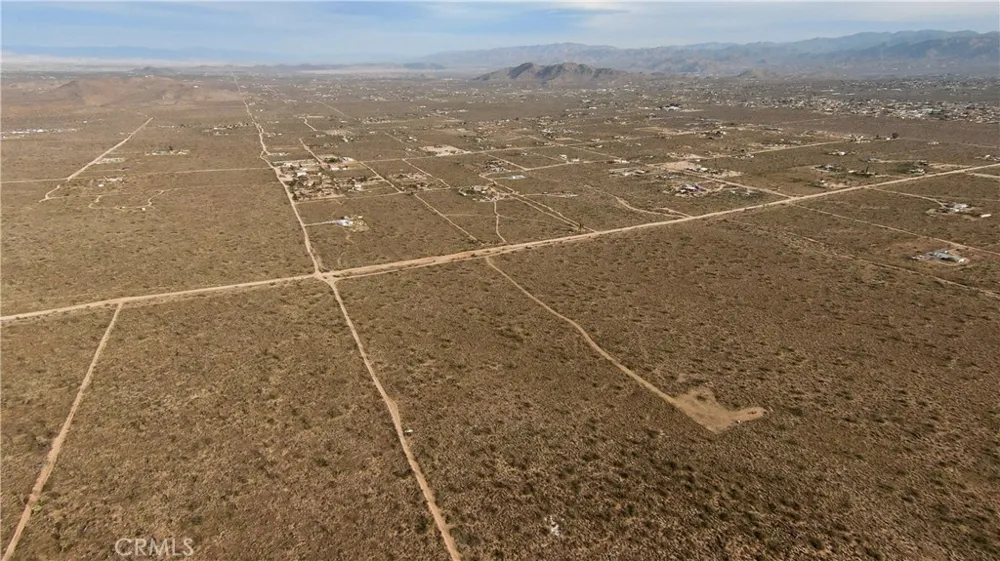 2602 Warren Vista Yucca Valley, CA 92284