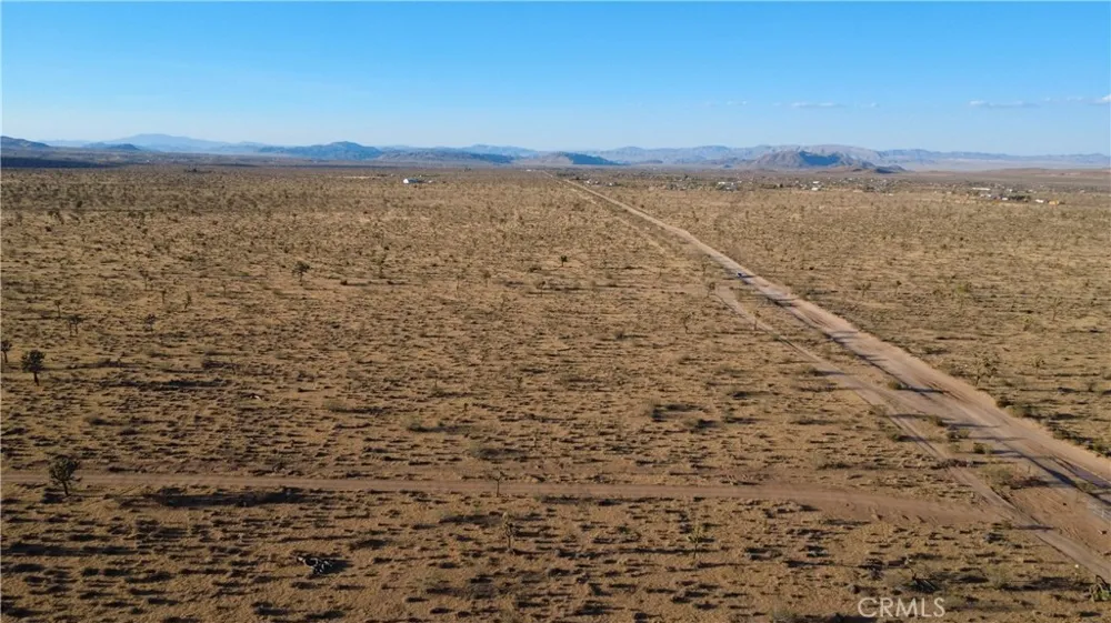 2602 Warren Vista Yucca Valley, CA 92284