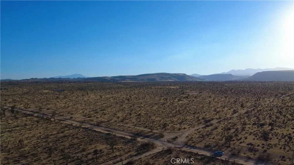 2602 Warren Vista Yucca Valley, CA 92284