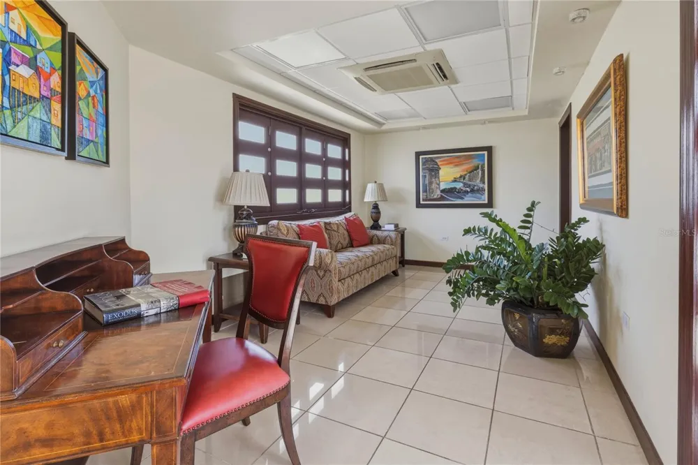 470 CESAR GONZLEZ San Juan, PR 00918