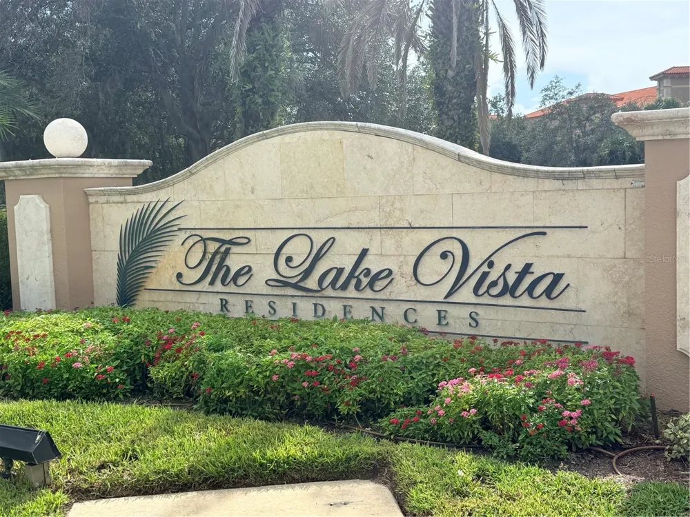 7702 LAKE VISTA COURT #303 Lakewood Ranch, FL 34202