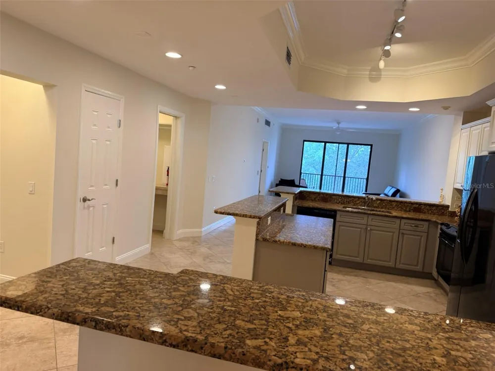7702 LAKE VISTA COURT #303 Lakewood Ranch, FL 34202