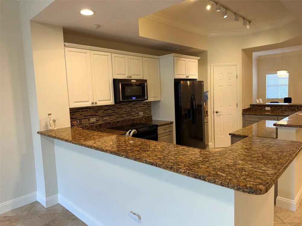 7702 LAKE VISTA COURT #303 Lakewood Ranch, FL 34202