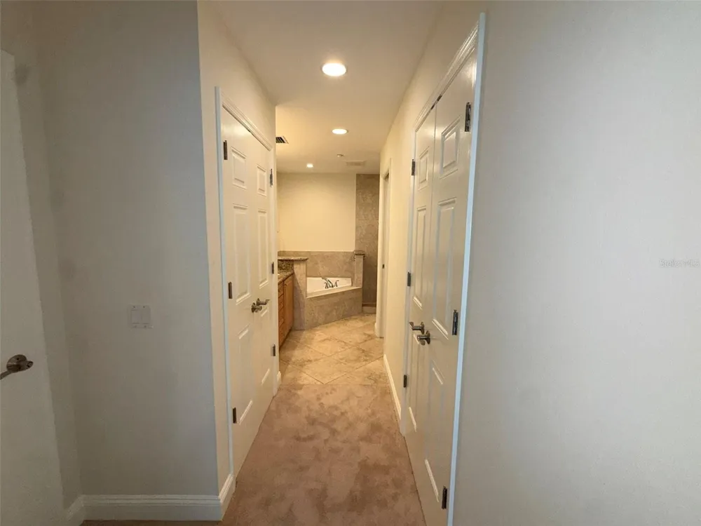 7702 LAKE VISTA COURT #303 Lakewood Ranch, FL 34202