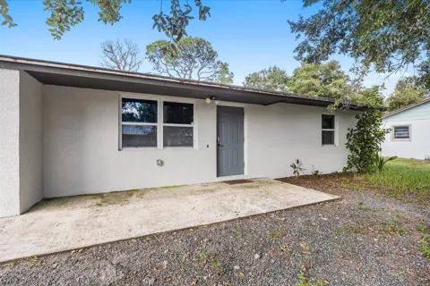 3031 NW 2ND STREET