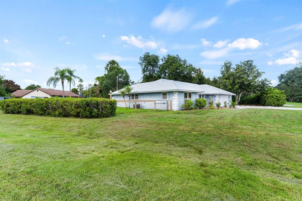 404 21st Street SE Vero Beach, FL 32962