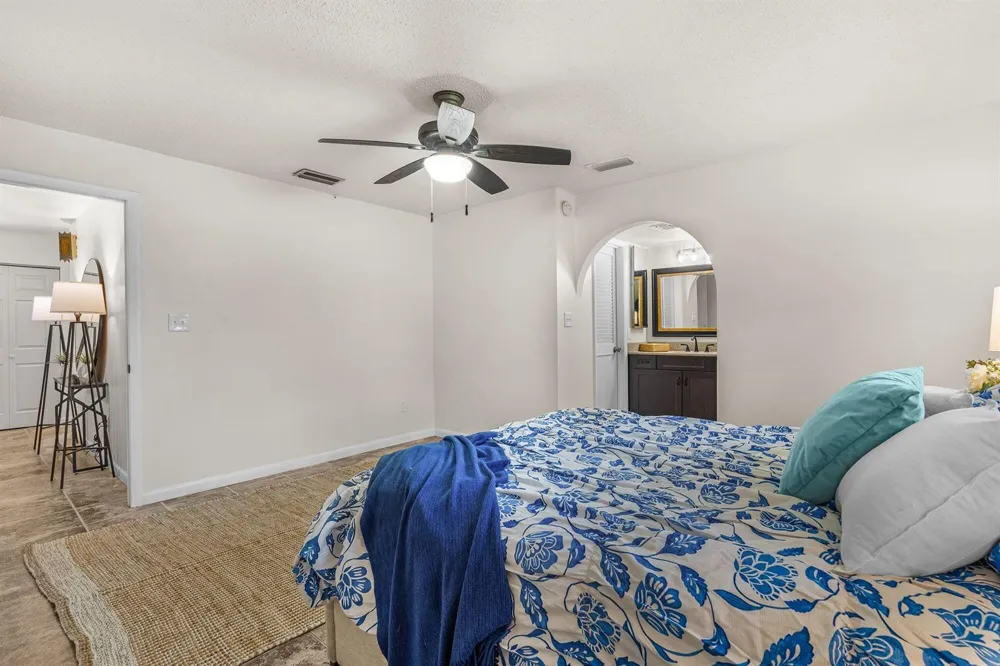 404 21st Street SE Vero Beach, FL 32962