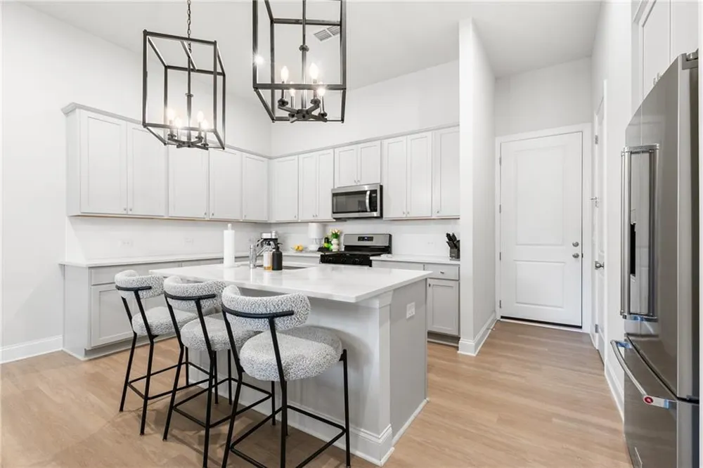 777 STICKLEY OAK WAY Woodstock, GA 30189
