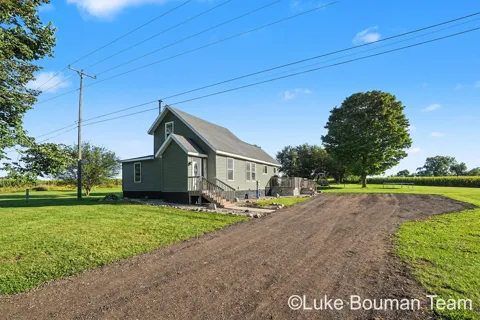 3173 Dumont Road