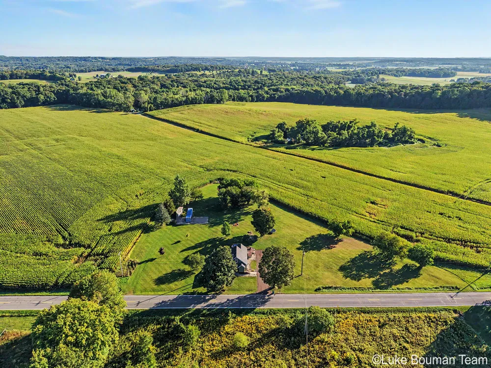 3173 Dumont Road Allegan Township, MI 49010