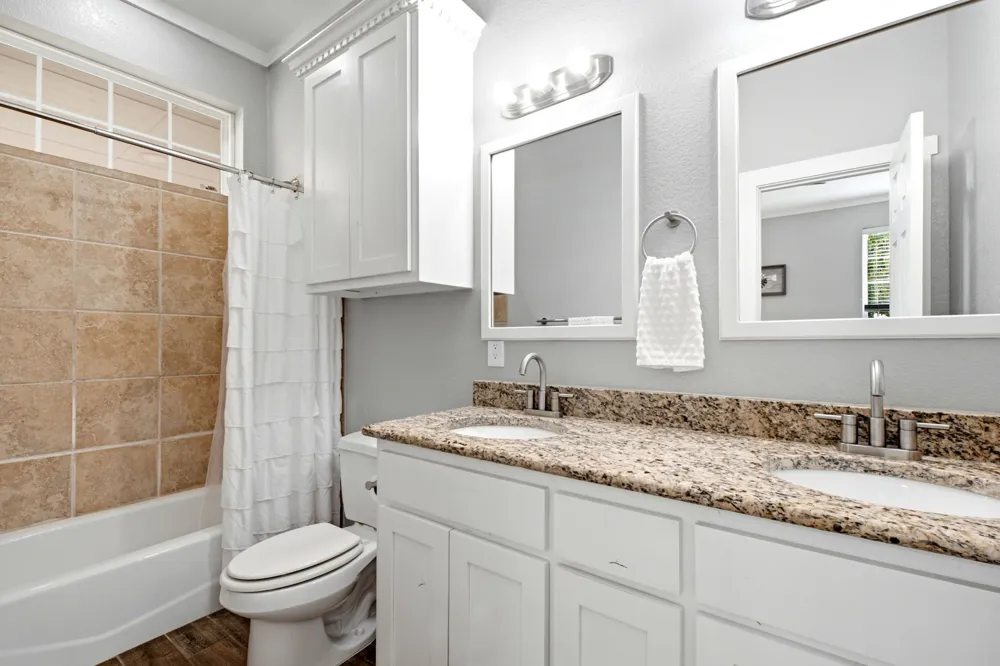 5480 New Hope Road Aubrey, TX 76227