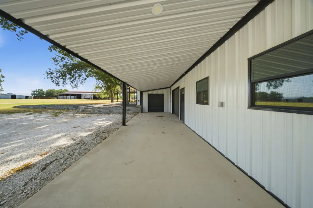 5480 New Hope Road Aubrey, TX 76227