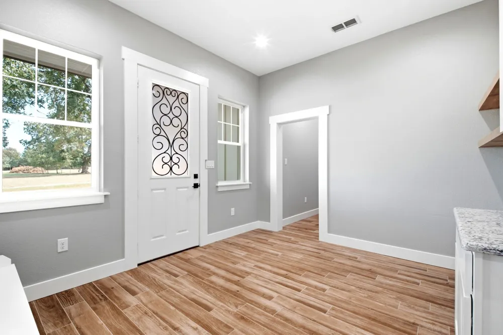 5480 New Hope Road Aubrey, TX 76227