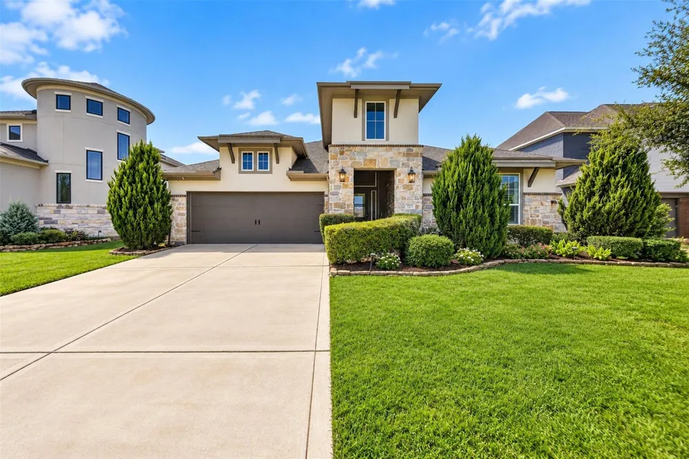 221 Lakehouse Landing Drive Katy, TX 77493