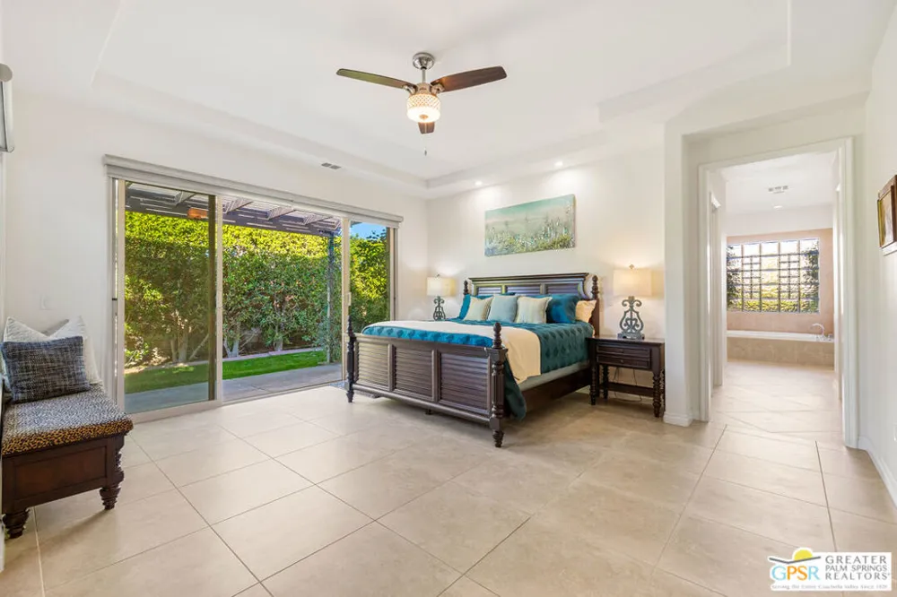 1586 Sienna Court Palm Springs, CA 92262