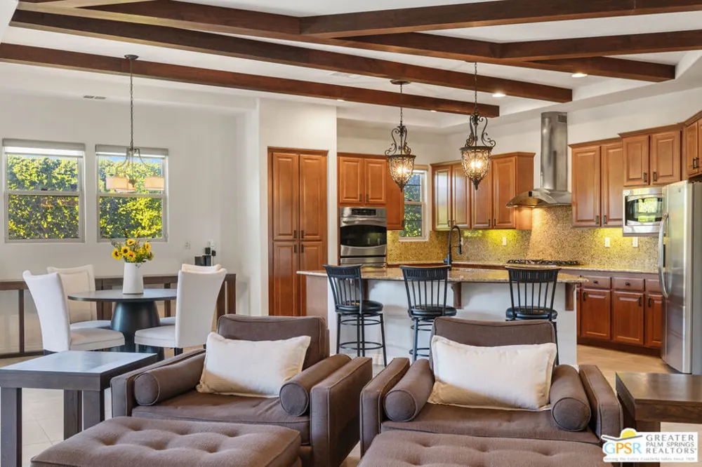 1586 Sienna Court Palm Springs, CA 92262