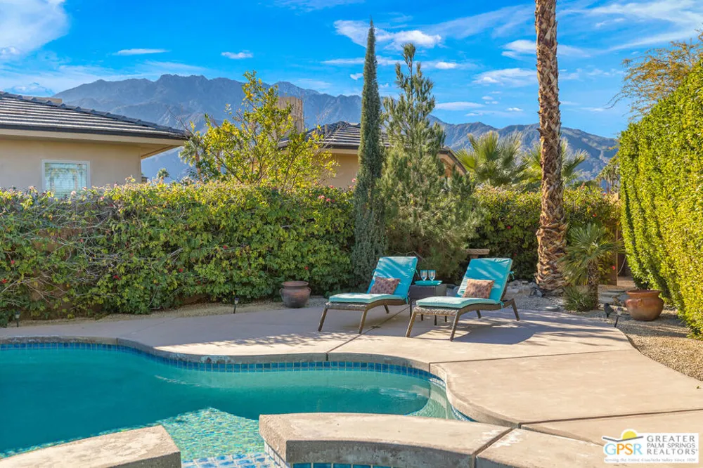 1586 Sienna Court Palm Springs, CA 92262