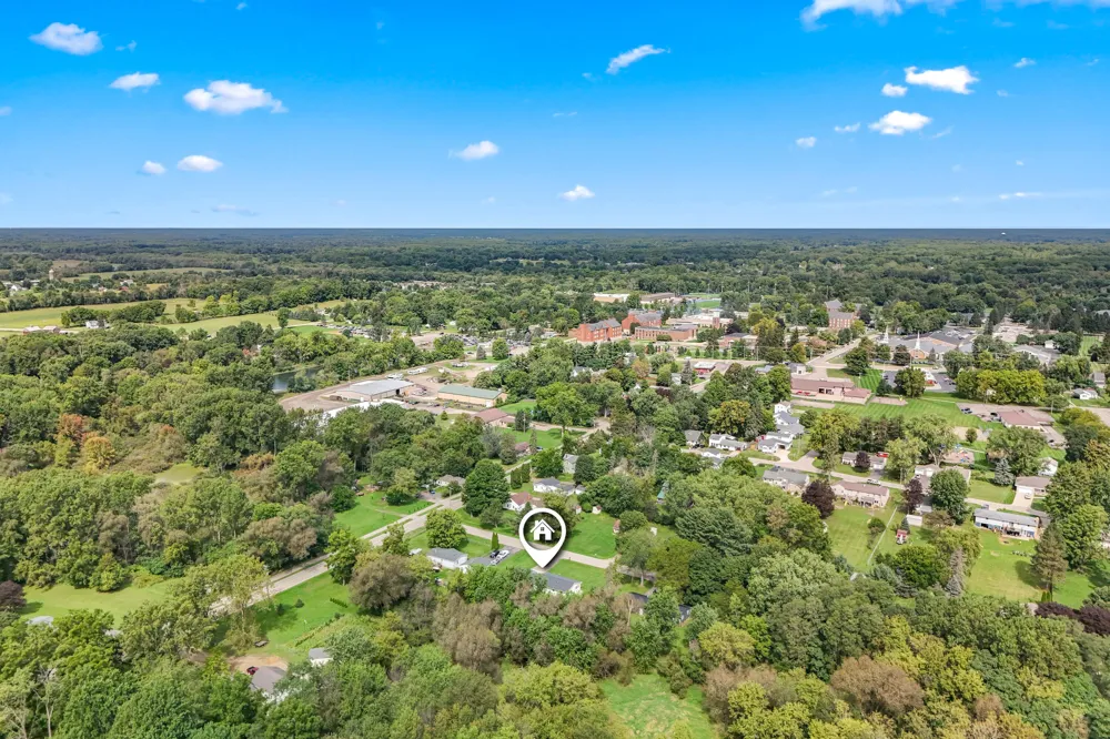 109 Boadway Street Spring Arbor, MI 49283
