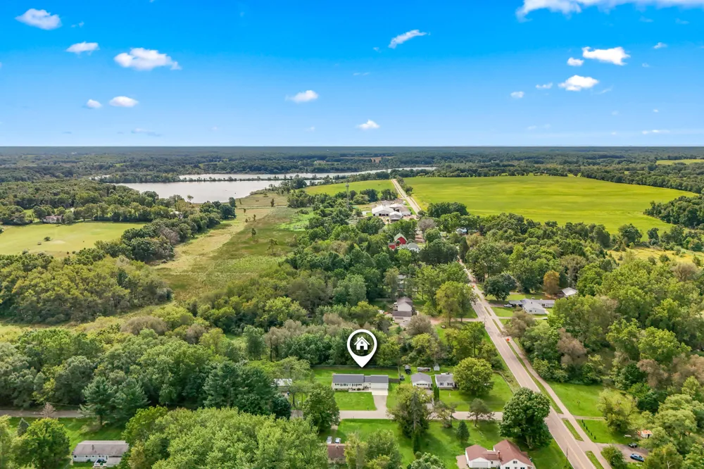 109 Boadway Street Spring Arbor, MI 49283