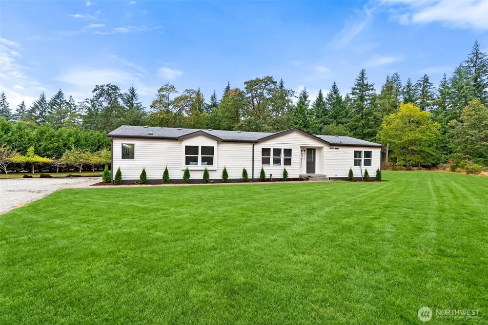 8210 Riffe Lane SW Rochester, WA 98579