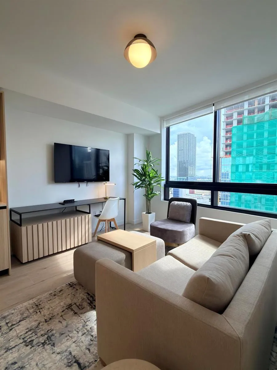 225 MIAMI AVENUE #2207 Miami, FL 33128