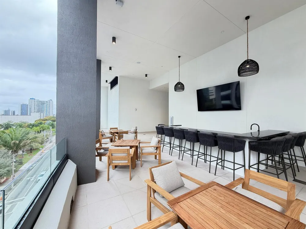 225 MIAMI AVENUE #2207 Miami, FL 33128