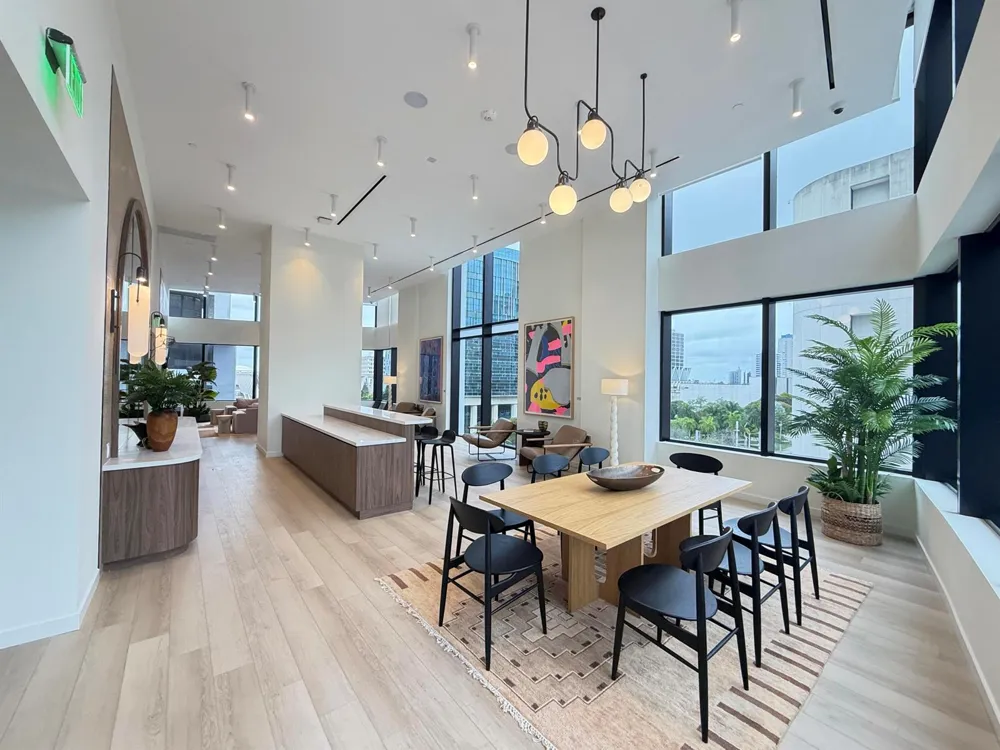 225 MIAMI AVENUE #2207 Miami, FL 33128