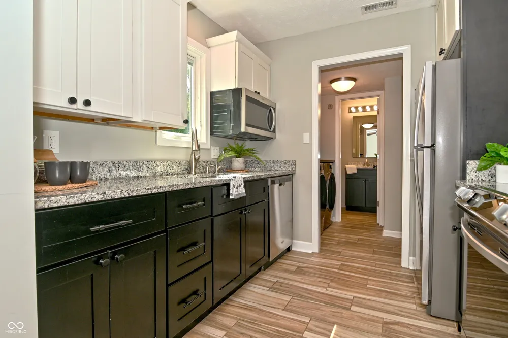 2505 Spring Hill Court Indianapolis, IN 46268