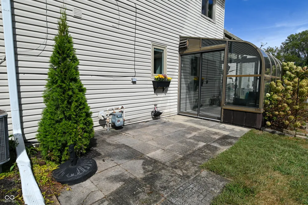2505 Spring Hill Court Indianapolis, IN 46268