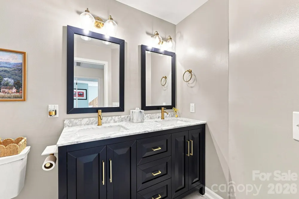 16215 Hollingbourne Road Huntersville, NC 28078