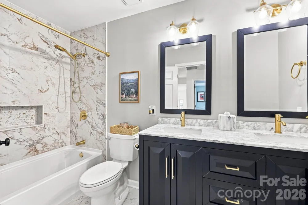 16215 Hollingbourne Road Huntersville, NC 28078