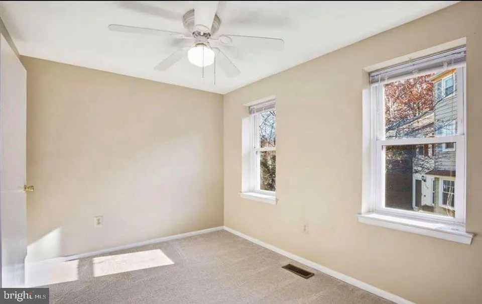13817 CABERNET COURT Chantilly, VA 20151