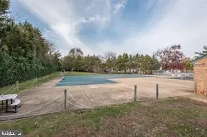 13817 CABERNET COURT Chantilly, VA 20151