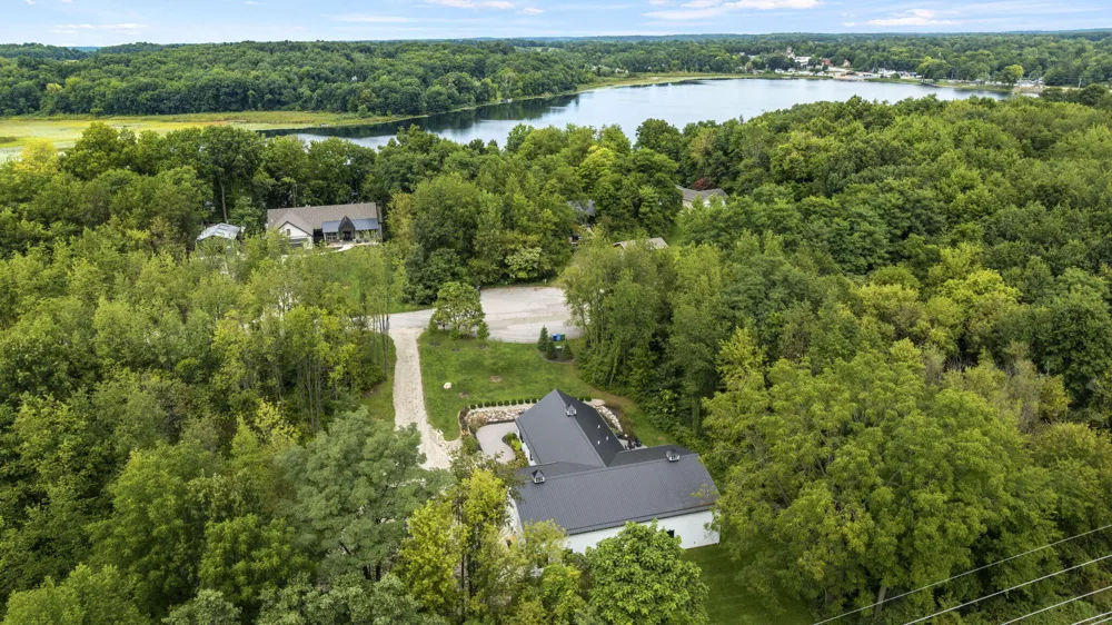 23549 Forest Shores Drive Cassopolis, MI 49031
