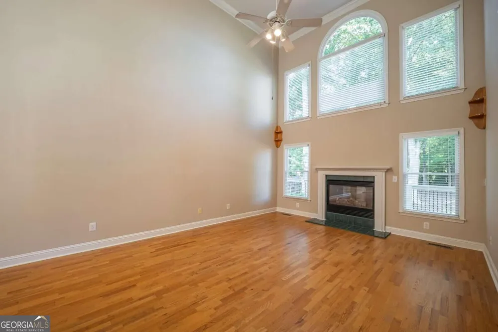2059 Woodside Park DR Woodstock, GA 30188