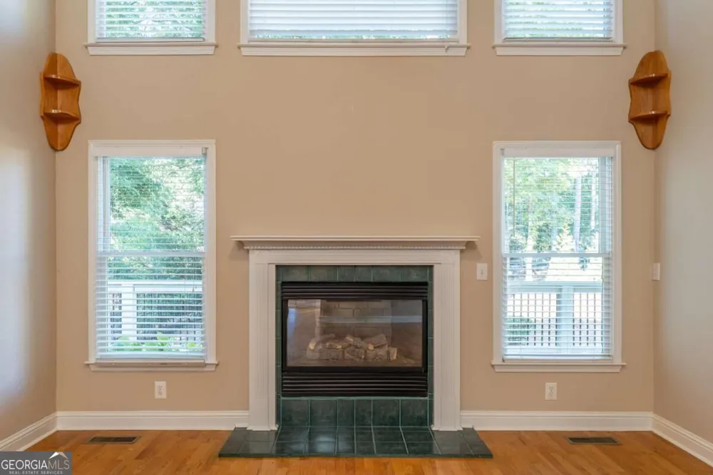 2059 Woodside Park DR Woodstock, GA 30188