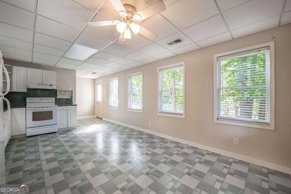 2059 Woodside Park DR Woodstock, GA 30188