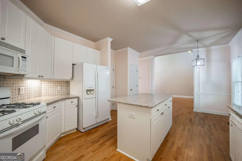 2059 Woodside Park DR Woodstock, GA 30188