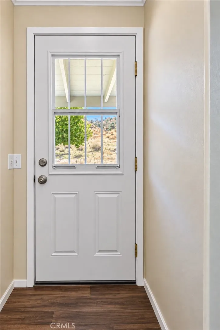 3227 Taylor Lebec, CA 93243