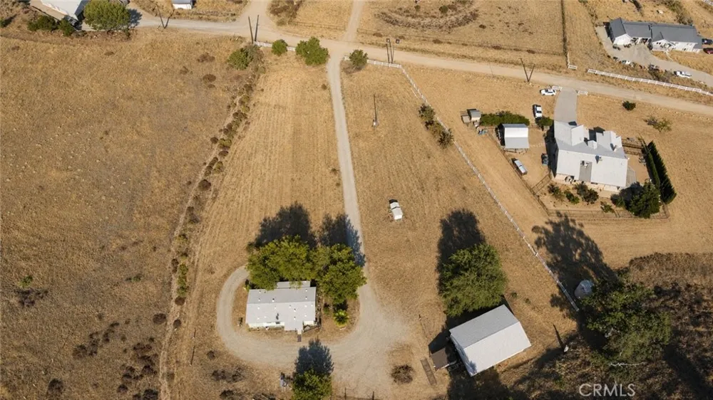 3227 Taylor Lebec, CA 93243
