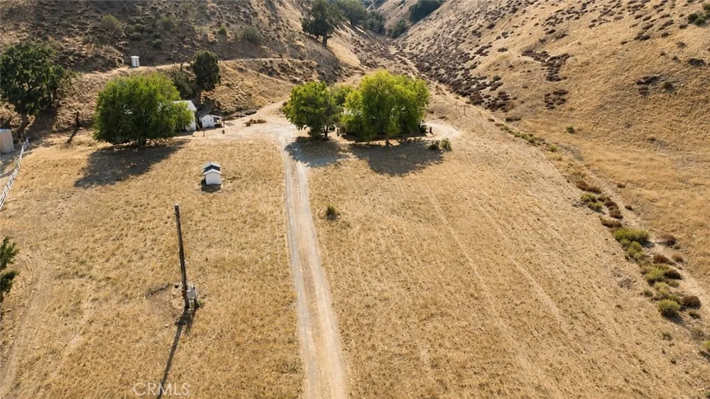 3227 Taylor Lebec, CA 93243