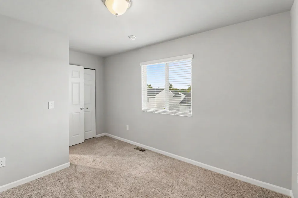 2928 Sycamore River Drive Fowlerville, MI 48836