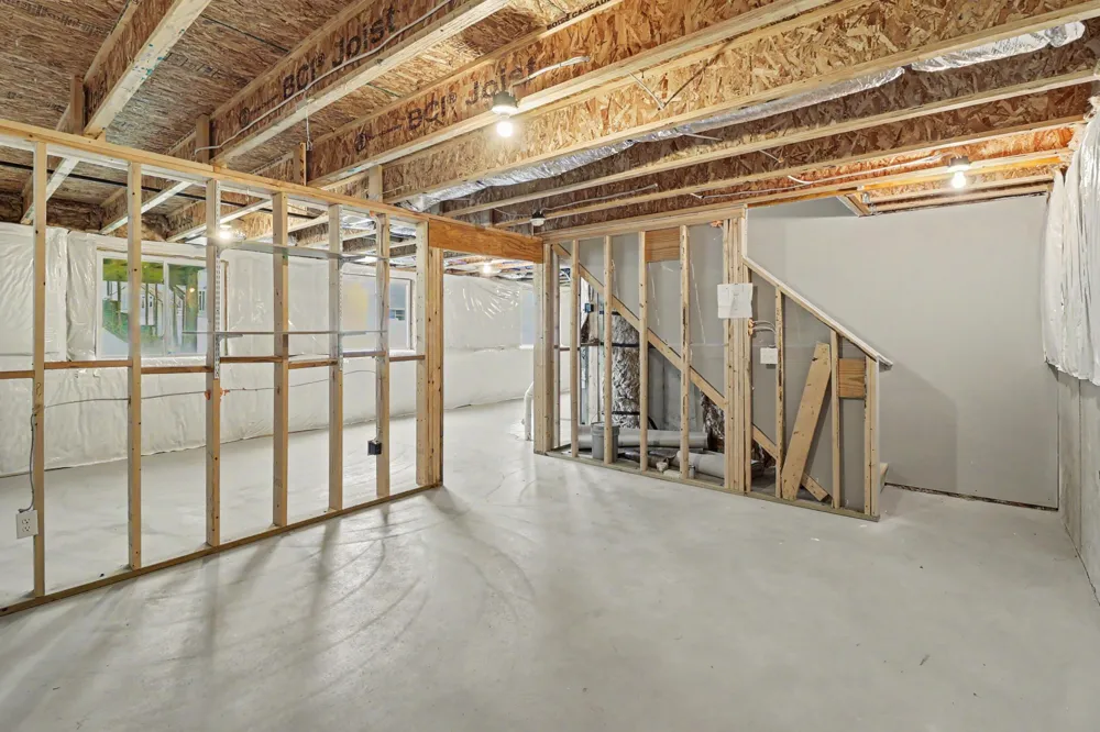 2928 Sycamore River Drive Fowlerville, MI 48836