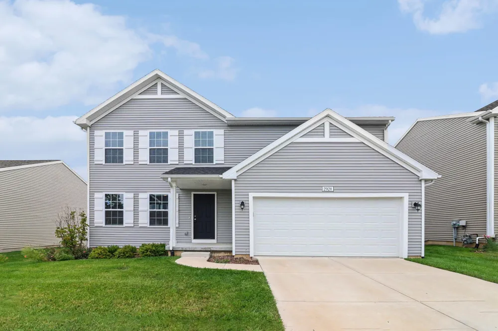 2928 Sycamore River Drive Fowlerville, MI 48836