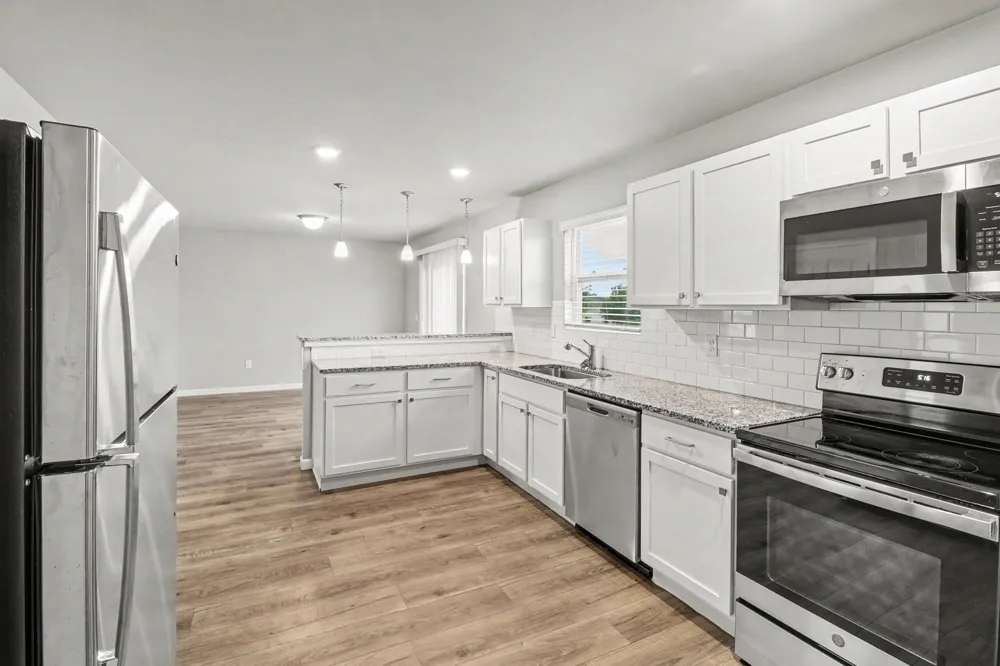 2928 Sycamore River Drive Fowlerville, MI 48836