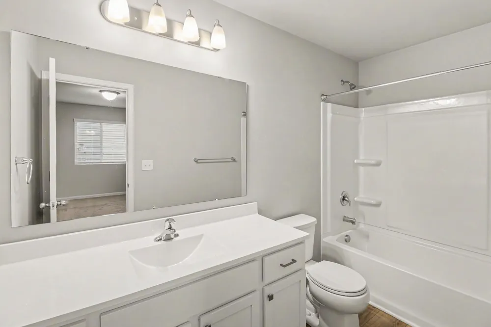 2928 Sycamore River Drive Fowlerville, MI 48836