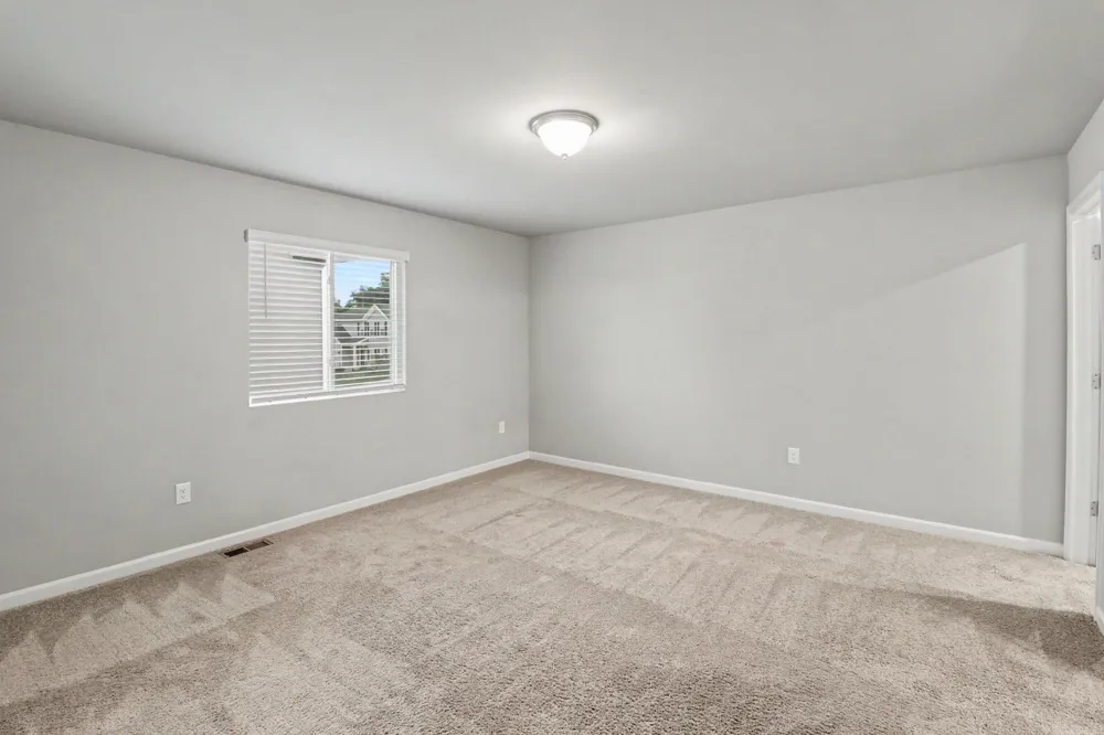 2928 Sycamore River Drive Fowlerville, MI 48836